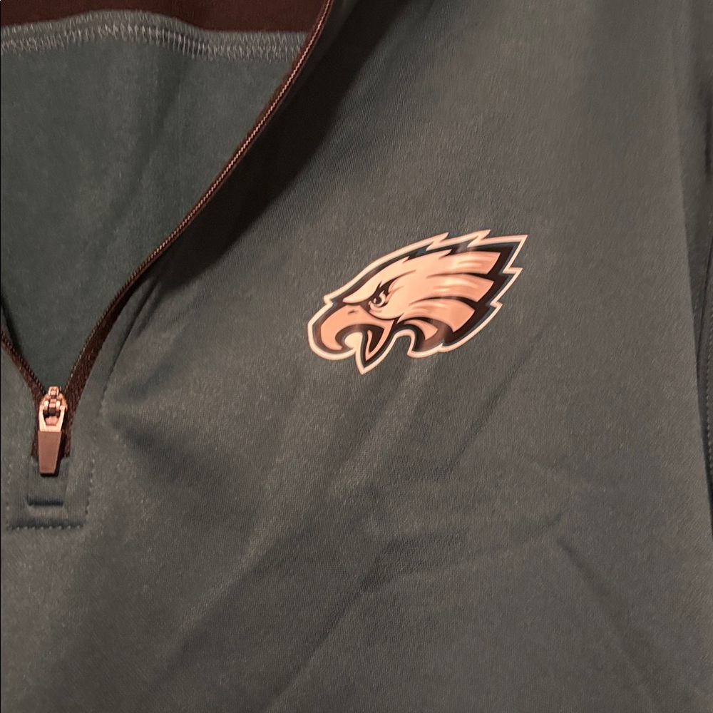 Philadelphia Eagles Men's Green Pullover - Picture 3 of 5